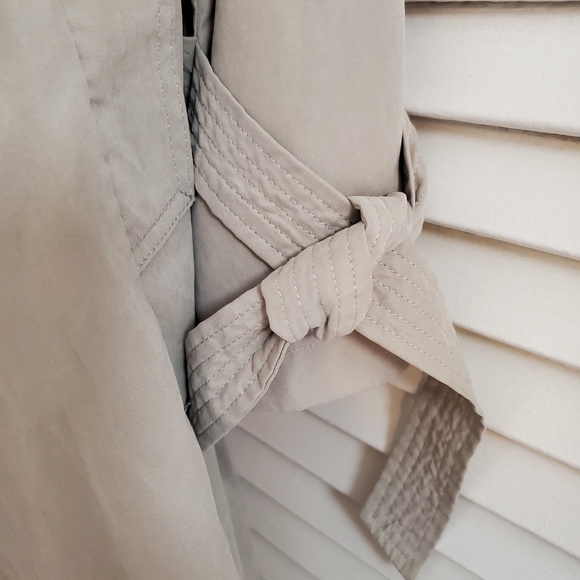 Spring trench coat by French Connection - Picture 8 of 16